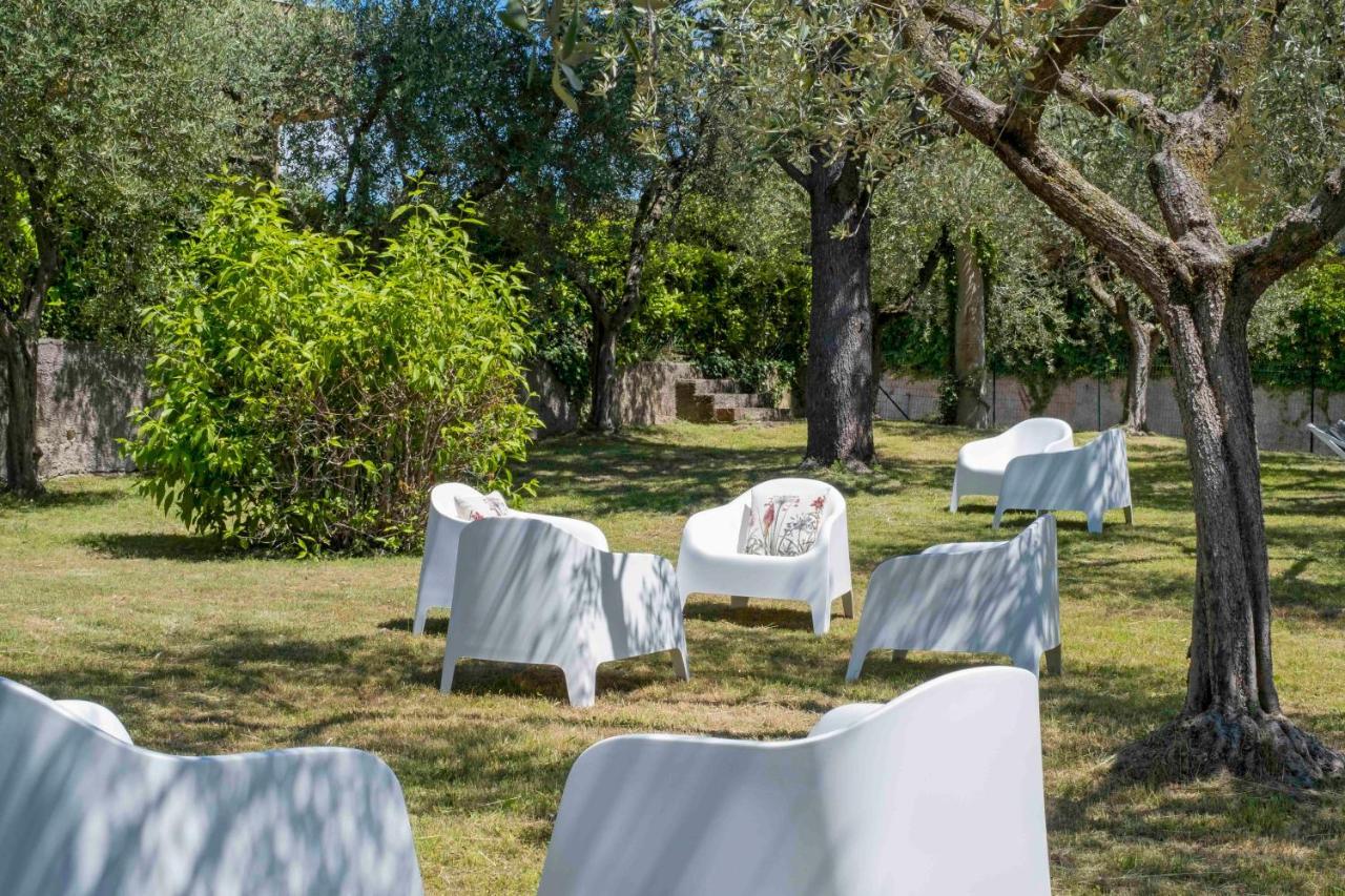 Hotel Al Sole Bardolino Exteriör bild