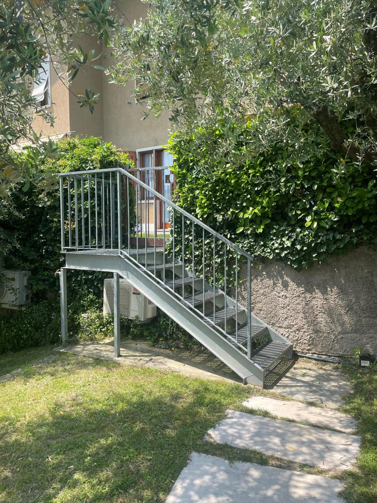 Hotel Al Sole Bardolino Exteriör bild
